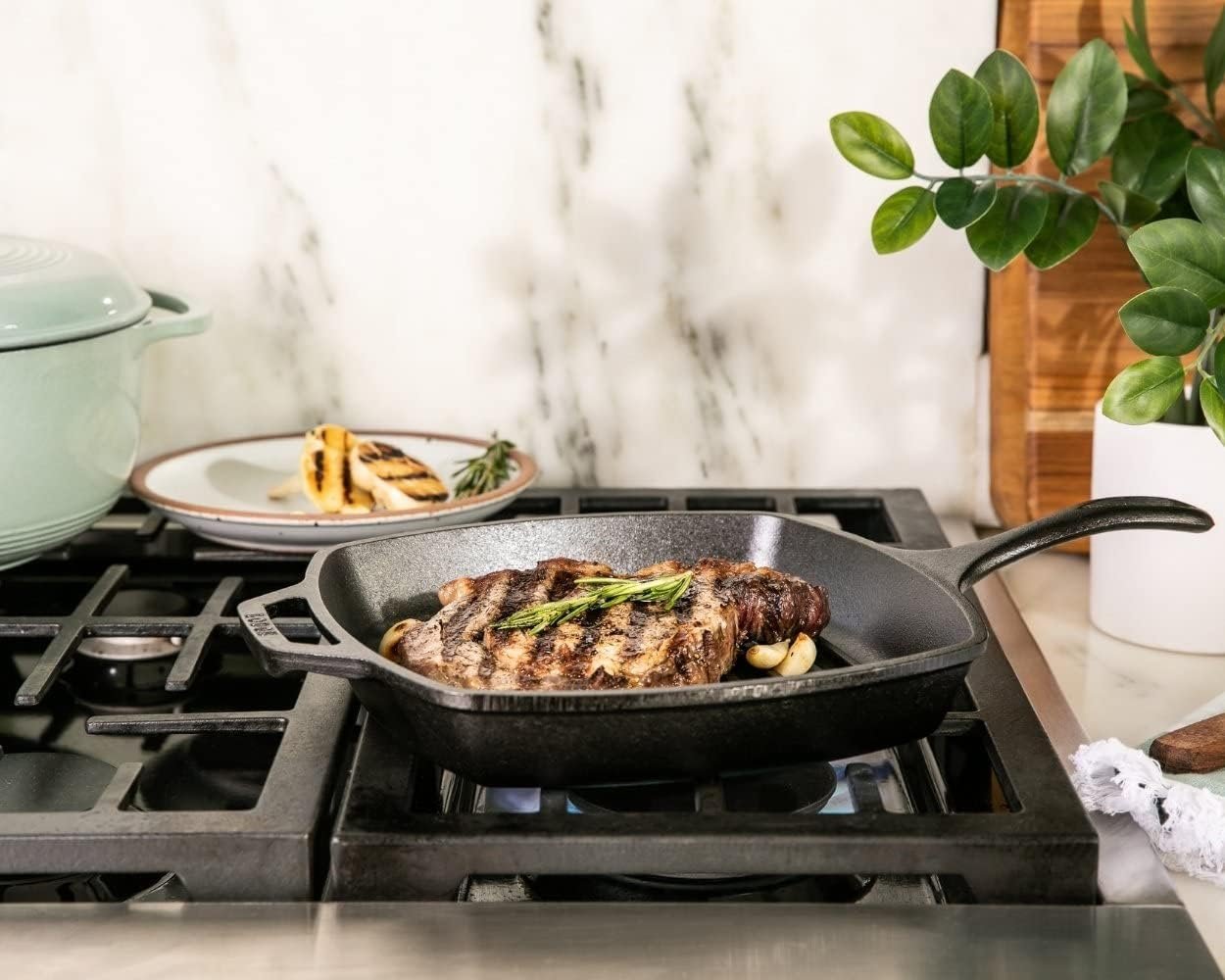 61uE4AY6vOL._AC_SL1250_.jpg Cast Iron Square Griddle - Image 1