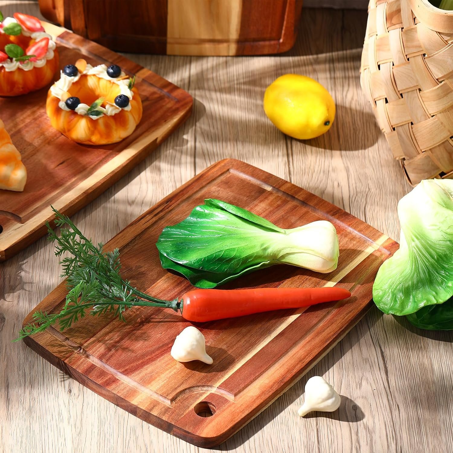 81a7Xg95DL._AC_SL1500_.jpg Acacia Wood Cutting Board 6-Piece Set - Image 1